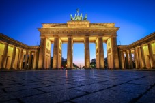 Sightseeing flight over Berlin's airports