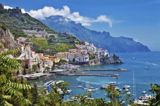 Amalfiküste und Positano: Tagesausflug im Hochgeschwindigkeitszug ab Rom