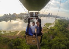 Privater Heißluftballonflug für zwei in Belgien